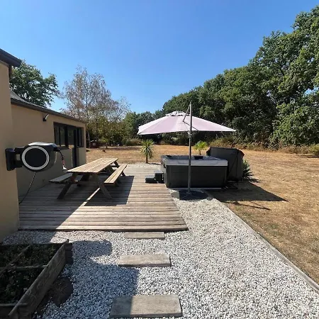بيت للعطل Maison De Campagne *